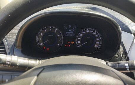 Hyundai Solaris II рестайлинг, 2011 год, 850 000 рублей, 11 фотография