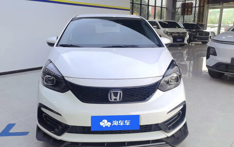 Honda Fit, 2021 год, 1 300 548 рублей, 2 фотография