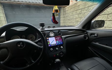 Mitsubishi Outlander III рестайлинг 3, 2006 год, 799 000 рублей, 3 фотография