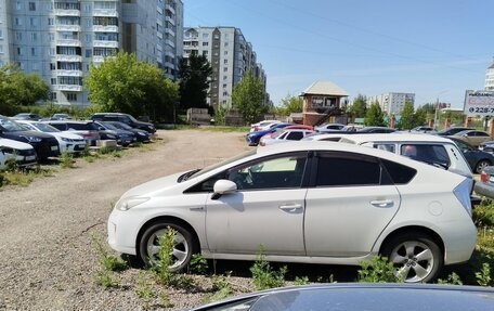 Toyota Prius, 2012 год, 949 000 рублей, 2 фотография
