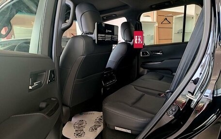 Toyota Land Cruiser, 2024 год, 14 500 000 рублей, 14 фотография