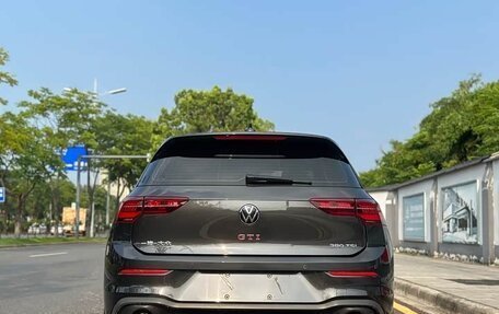 Volkswagen Golf GTI, 2022 год, 1 980 000 рублей, 6 фотография