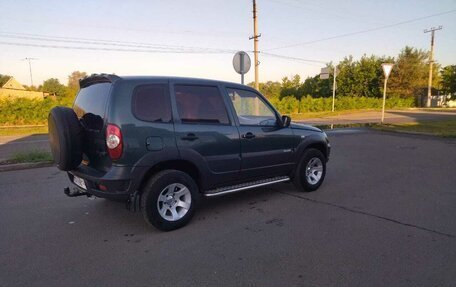 Chevrolet Niva I рестайлинг, 2011 год, 500 000 рублей, 3 фотография