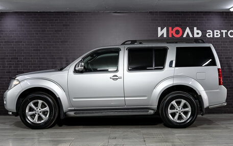 Nissan Pathfinder, 2011 год, 1 900 000 рублей, 12 фотография