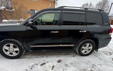 Toyota Land Cruiser 200, 2017 год, 7 000 000 рублей, 19 фотография