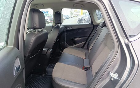 Opel Astra J, 2011 год, 749 995 рублей, 12 фотография