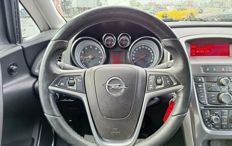 Opel Astra J, 2011 год, 749 995 рублей, 17 фотография