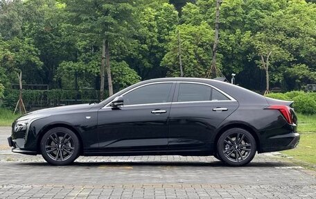 Cadillac CT4 I, 2022 год, 1 950 000 рублей, 2 фотография