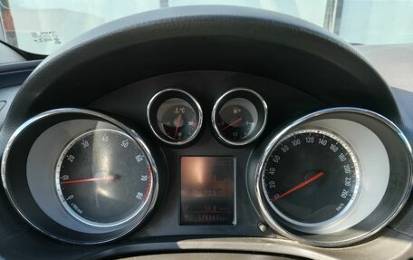 Opel Insignia II рестайлинг, 2013 год, 1 000 000 рублей, 18 фотография