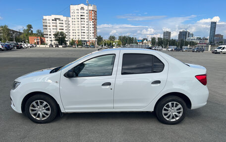 Renault Logan II, 2020 год, 800 000 рублей, 3 фотография
