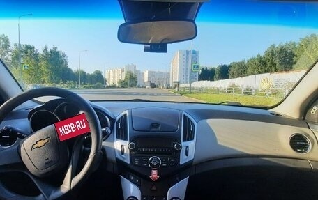 Chevrolet Cruze II, 2013 год, 730 000 рублей, 3 фотография