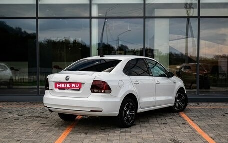 Volkswagen Polo VI (EU Market), 2017 год, 750 000 рублей, 2 фотография