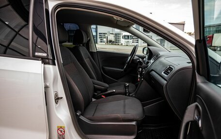 Volkswagen Polo VI (EU Market), 2017 год, 750 000 рублей, 10 фотография