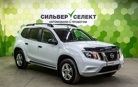 Nissan Terrano III, 2016 год, 1 200 000 рублей, 5 фотография