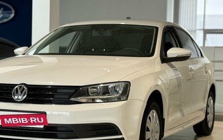 Volkswagen Jetta VI, 2015 год, 960 000 рублей, 6 фотография