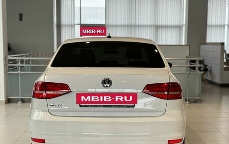 Volkswagen Jetta VI, 2015 год, 960 000 рублей, 9 фотография