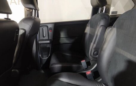 Honda Freed I, 2013 год, 1 200 000 рублей, 9 фотография
