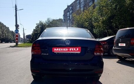 Volkswagen Polo VI (EU Market), 2016 год, 1 090 000 рублей, 2 фотография