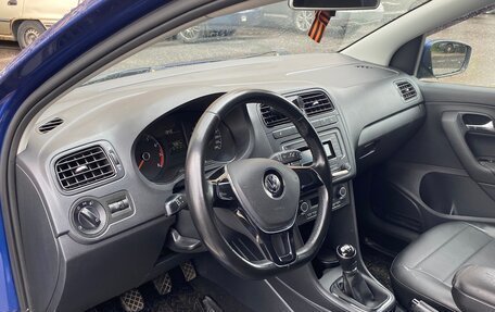 Volkswagen Polo VI (EU Market), 2017 год, 1 100 000 рублей, 2 фотография