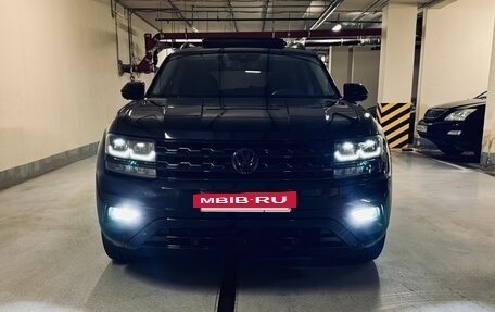 Volkswagen Teramont I, 2018 год, 4 400 000 рублей, 2 фотография