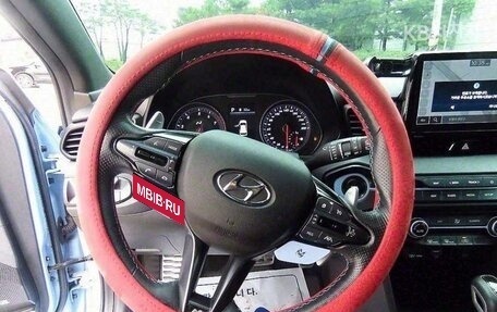 Hyundai Veloster II, 2021 год, 2 294 000 рублей, 9 фотография