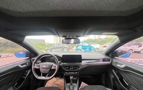 Ford Focus IV, 2022 год, 1 130 000 рублей, 5 фотография