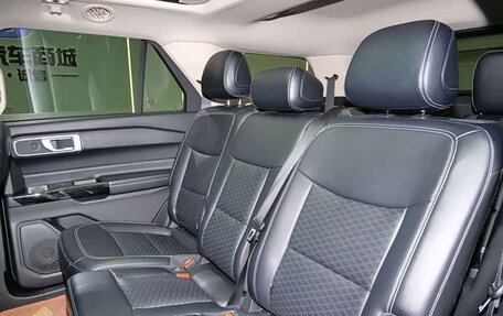 Ford Explorer VI, 2022 год, 2 613 000 рублей, 11 фотография