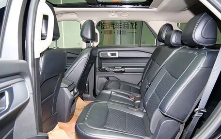 Ford Explorer VI, 2022 год, 2 613 000 рублей, 19 фотография