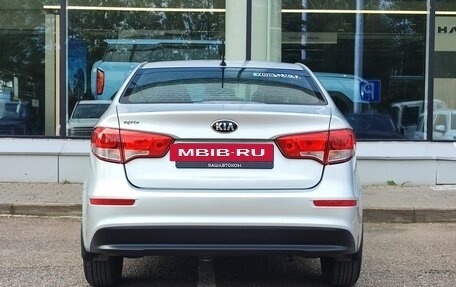 KIA Rio III рестайлинг, 2016 год, 930 000 рублей, 5 фотография
