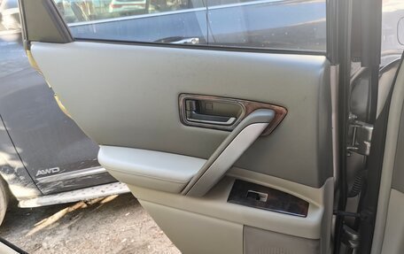 Infiniti FX I, 2003 год, 850 000 рублей, 11 фотография