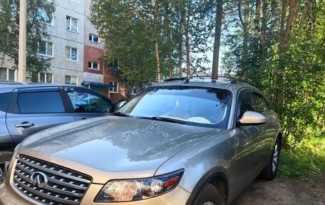 Infiniti FX I, 2003 год, 850 000 рублей, 13 фотография