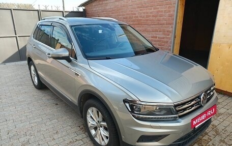 Volkswagen Tiguan II, 2020 год, 3 150 000 рублей, 6 фотография