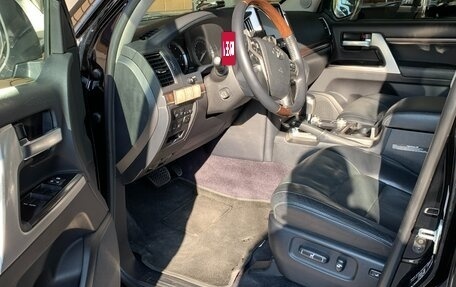 Toyota Land Cruiser 200, 2015 год, 6 000 000 рублей, 2 фотография