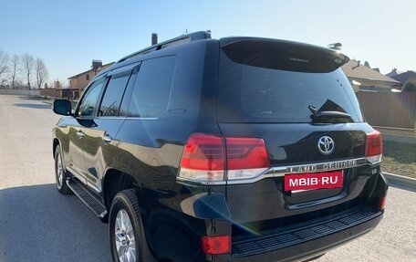 Toyota Land Cruiser 200, 2015 год, 6 000 000 рублей, 5 фотография