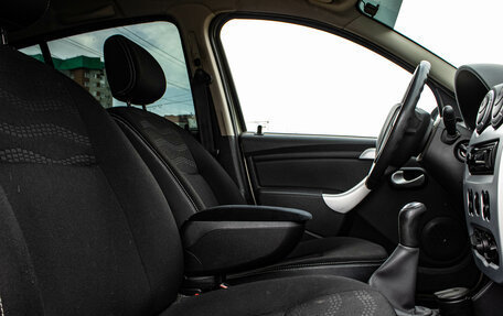 Renault Sandero I, 2012 год, 689 000 рублей, 12 фотография