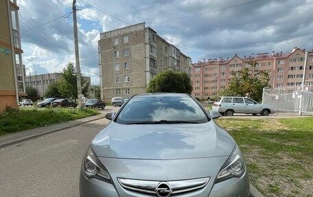 Opel Astra J, 2013 год, 900 000 рублей, 3 фотография