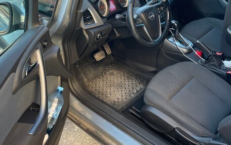 Opel Astra J, 2013 год, 900 000 рублей, 13 фотография