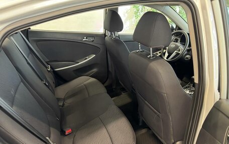 Hyundai Solaris II рестайлинг, 2013 год, 890 000 рублей, 10 фотография