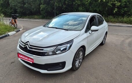 Citroen C4 II рестайлинг, 2017 год, 900 000 рублей, 2 фотография