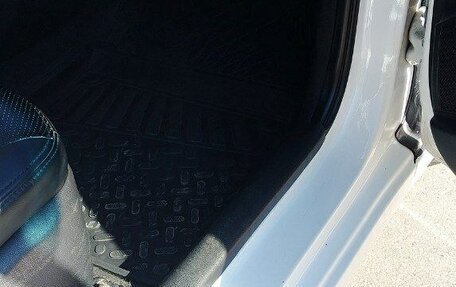 Hyundai Solaris II рестайлинг, 2013 год, 750 000 рублей, 15 фотография