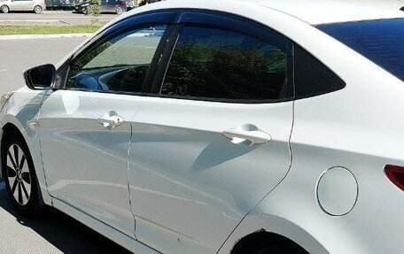 Hyundai Solaris II рестайлинг, 2013 год, 750 000 рублей, 19 фотография