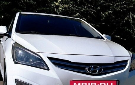 Hyundai Solaris II рестайлинг, 2013 год, 750 000 рублей, 17 фотография
