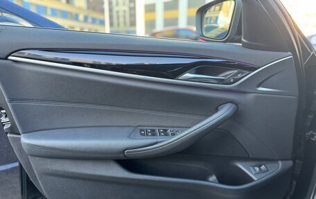 BMW 5 серия, 2019 год, 2 800 000 рублей, 18 фотография