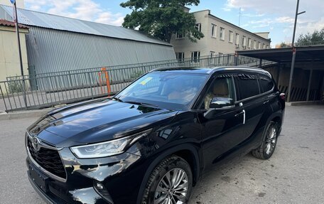 Toyota Highlander, 2025 год, 5 400 000 рублей, 3 фотография