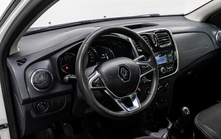 Renault Logan II, 2019 год, 815 000 рублей, 10 фотография