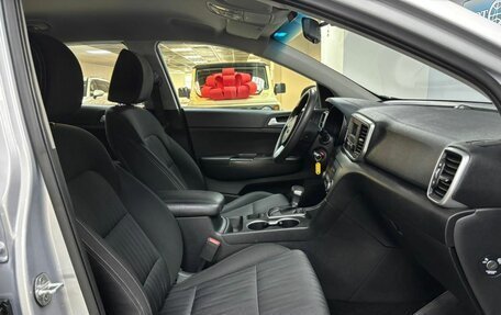 KIA Sportage IV рестайлинг, 2020 год, 1 785 000 рублей, 10 фотография