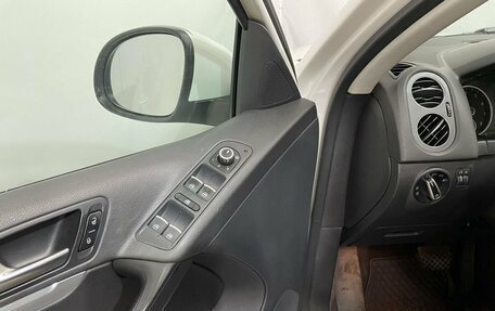 Volkswagen Tiguan I, 2011 год, 1 240 000 рублей, 16 фотография