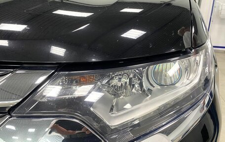 Mitsubishi Outlander III рестайлинг 3, 2018 год, 1 796 000 рублей, 9 фотография