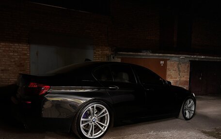 BMW 5 серия, 2010 год, 2 150 000 рублей, 7 фотография