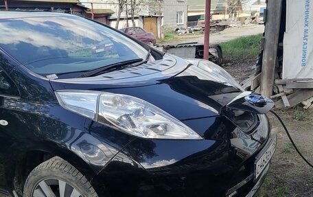 Nissan Leaf I, 2015 год, 1 350 000 рублей, 8 фотография